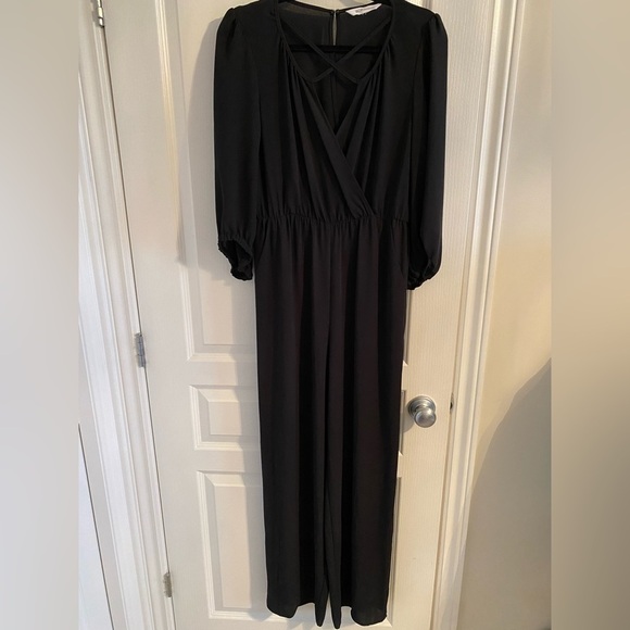 BCBG Wide Leg Black Jumpsuit - Picture 1 of 7